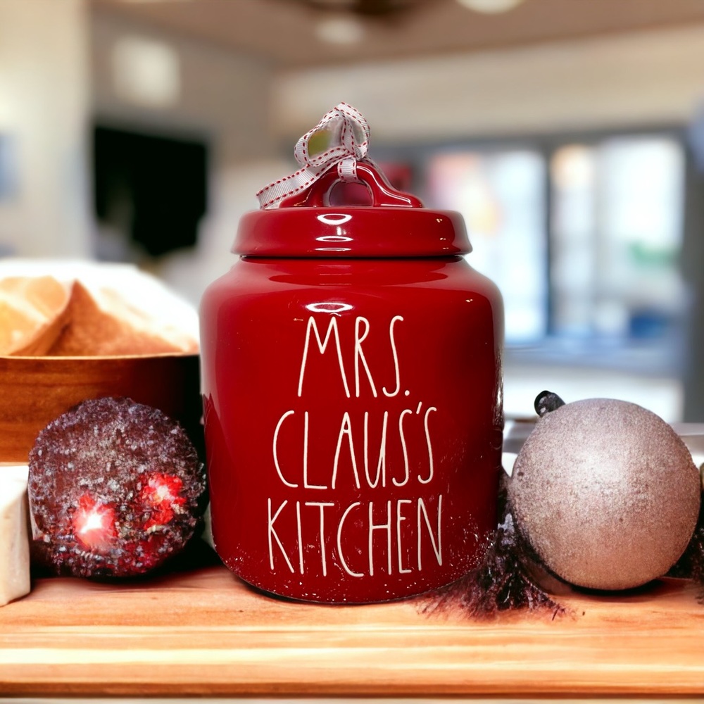 Rae Dunn Red Holiday Cookie Jar Mrs. Claus’s Kitchen Christmas Ceramic Jar New